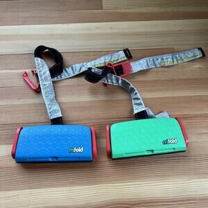 Mifold Grab-And-Go Compact Car Booster Portable Seat lot of 2 Traveling Seat